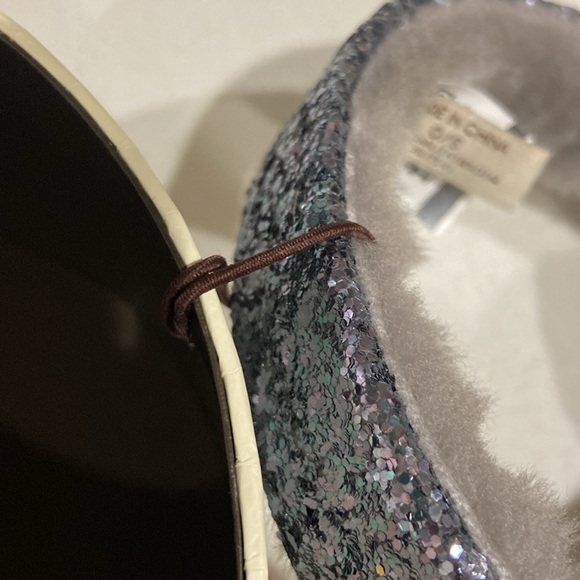 UGG Glitter Earmuff Sterling - Picture 6 of 9